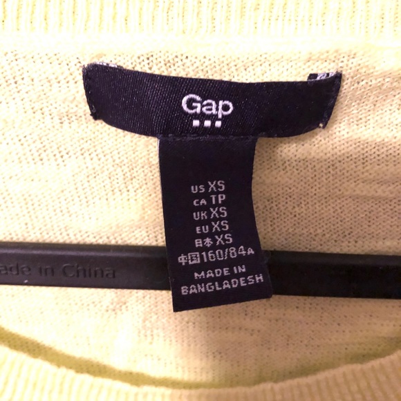 GAP 3/4 Sleeve Scoop Neck - Picture 2 of 2